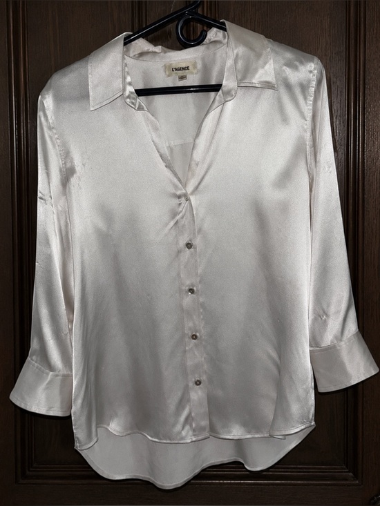L'AGENCE Tops - L’Agence 100% Silk Collared Button Down Women’s Shirt Fair Condition See Pics